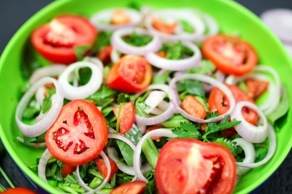 Are There Hidden Costs in the Latest UK Kitchen Deals?